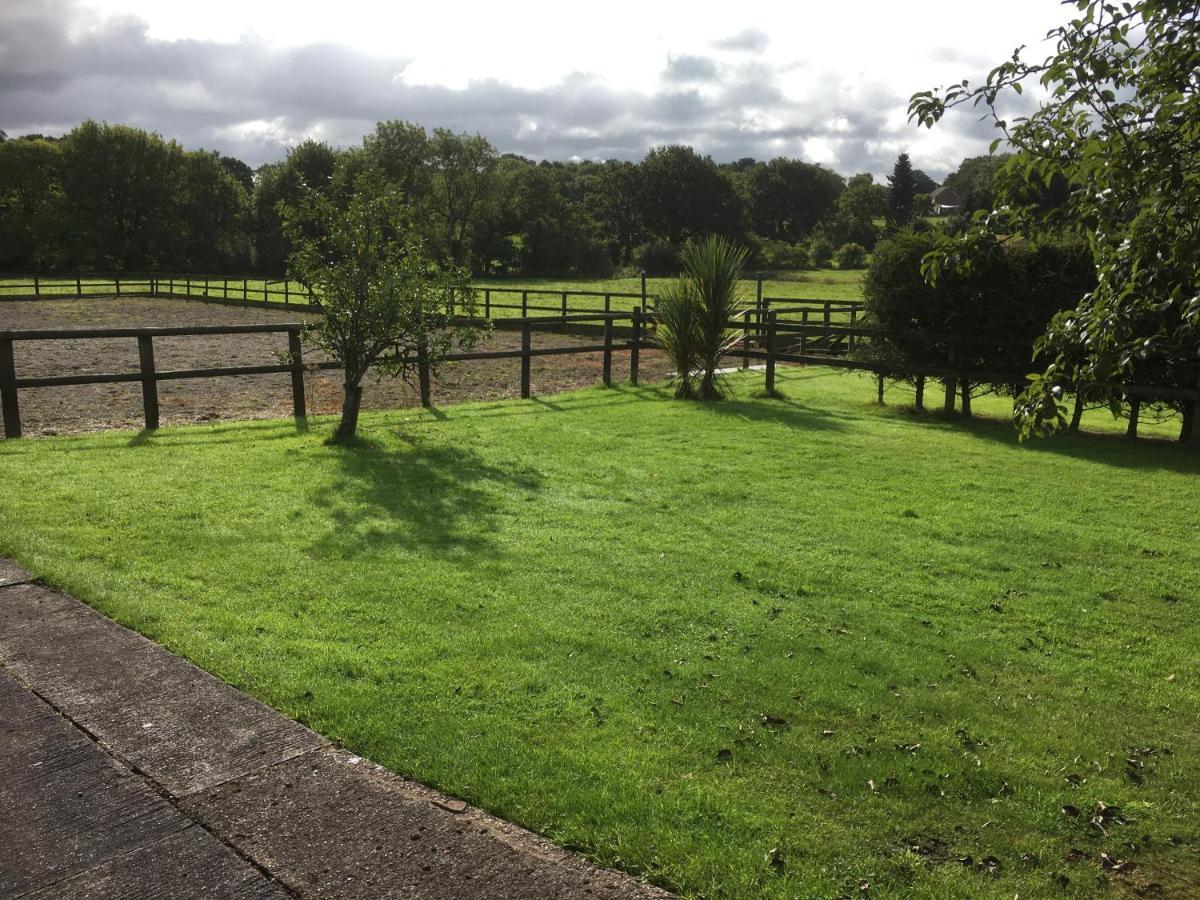 Little Rushbrook Cottages Tanworth Exterior photo