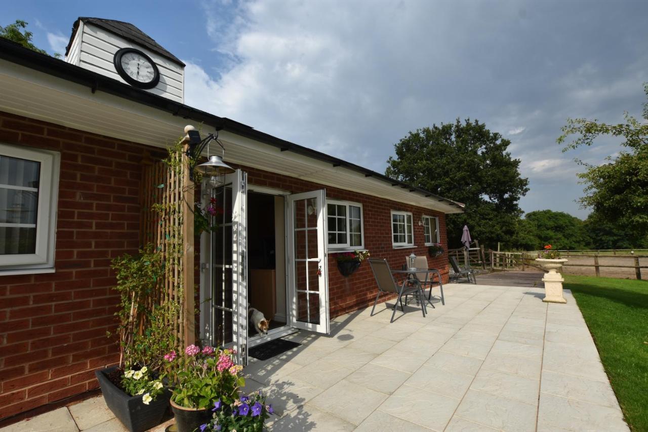 Little Rushbrook Cottages Tanworth Exterior photo